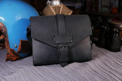 Sac Jeanette fabriqué à la main à Nantes en cuir italien tanné végétal